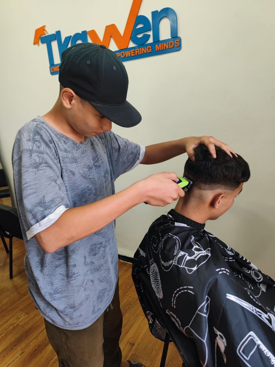 من تكوين BarberPro في TKAWEN